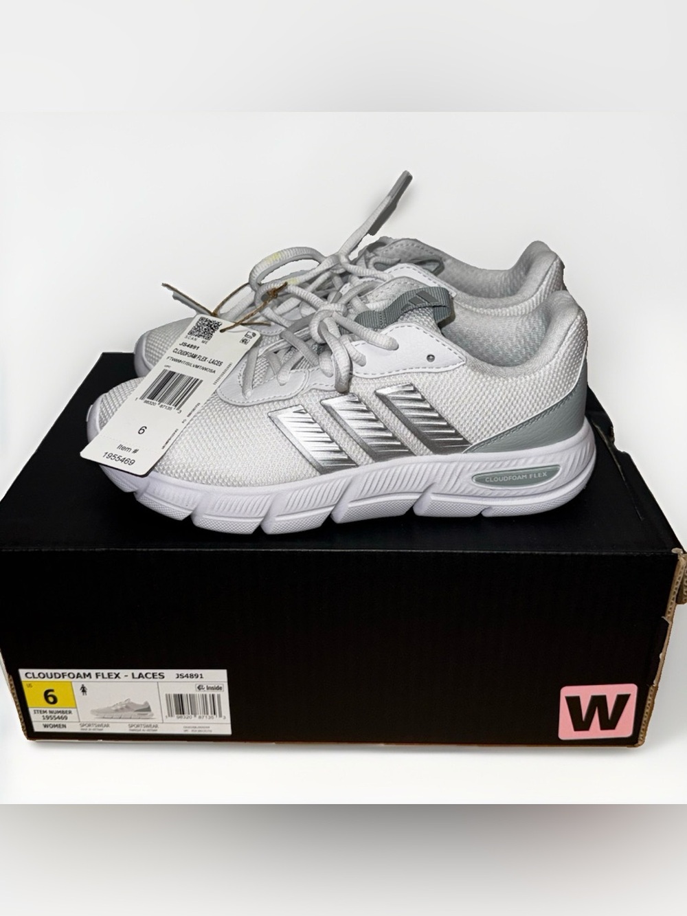 adidas Women’s White and Silver Cloudfoam Flex Sneakers with box
